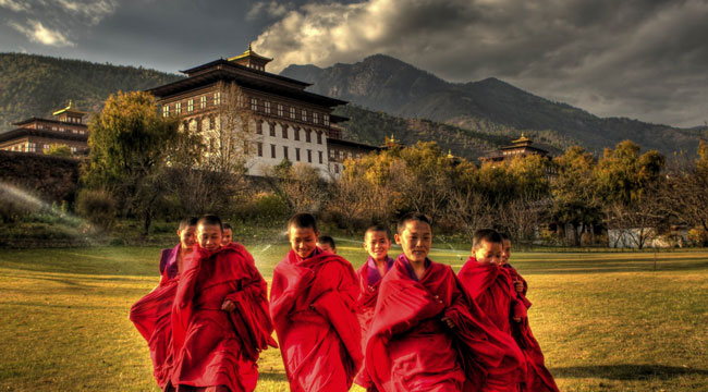 Bhutan Tour Packages – Culture, Nature, and Serenity